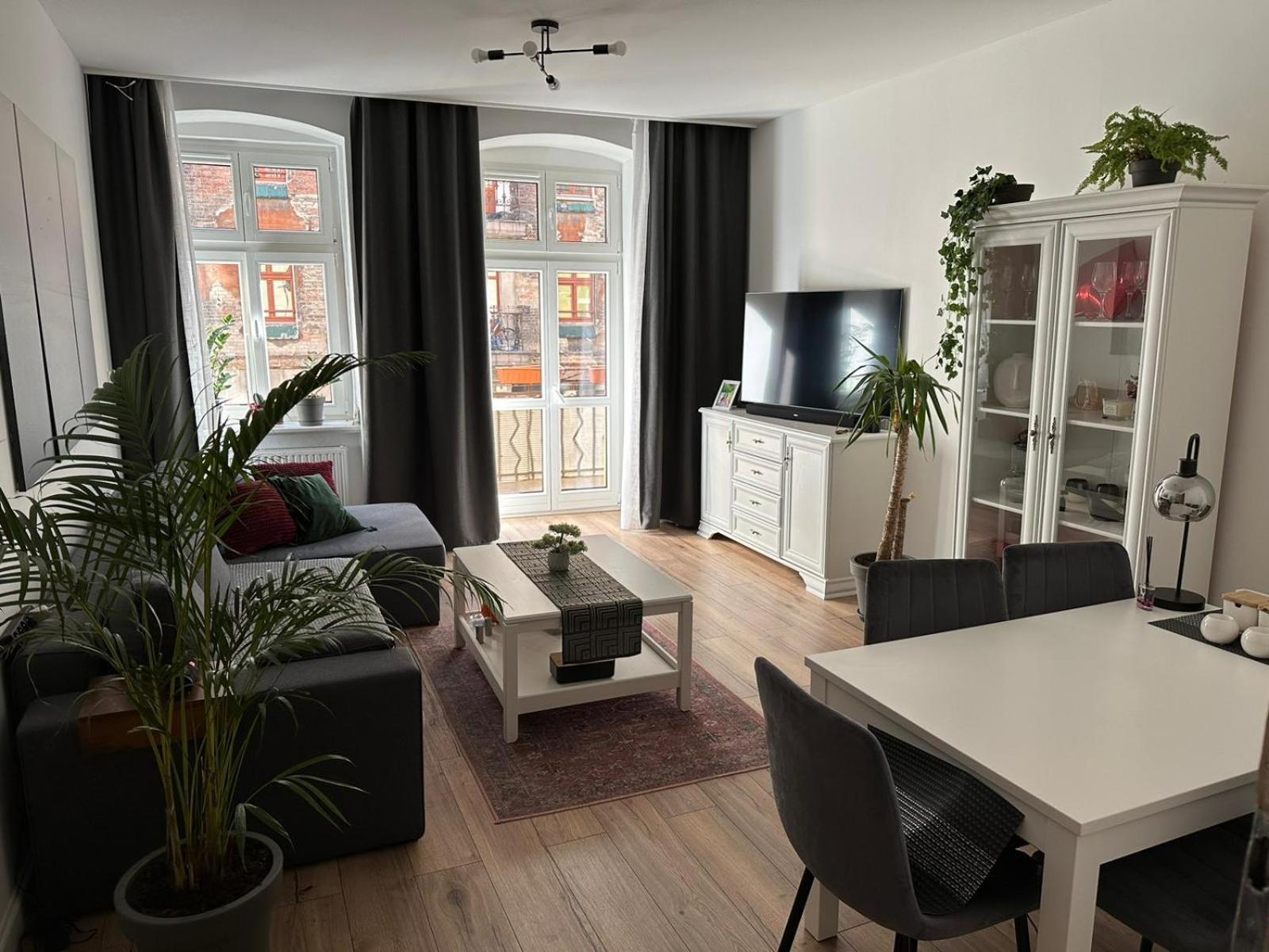 Apartament White Retro *